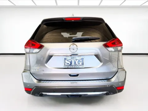 More photos of 2019 Nissan Rogue SV at STG Montclair, CA