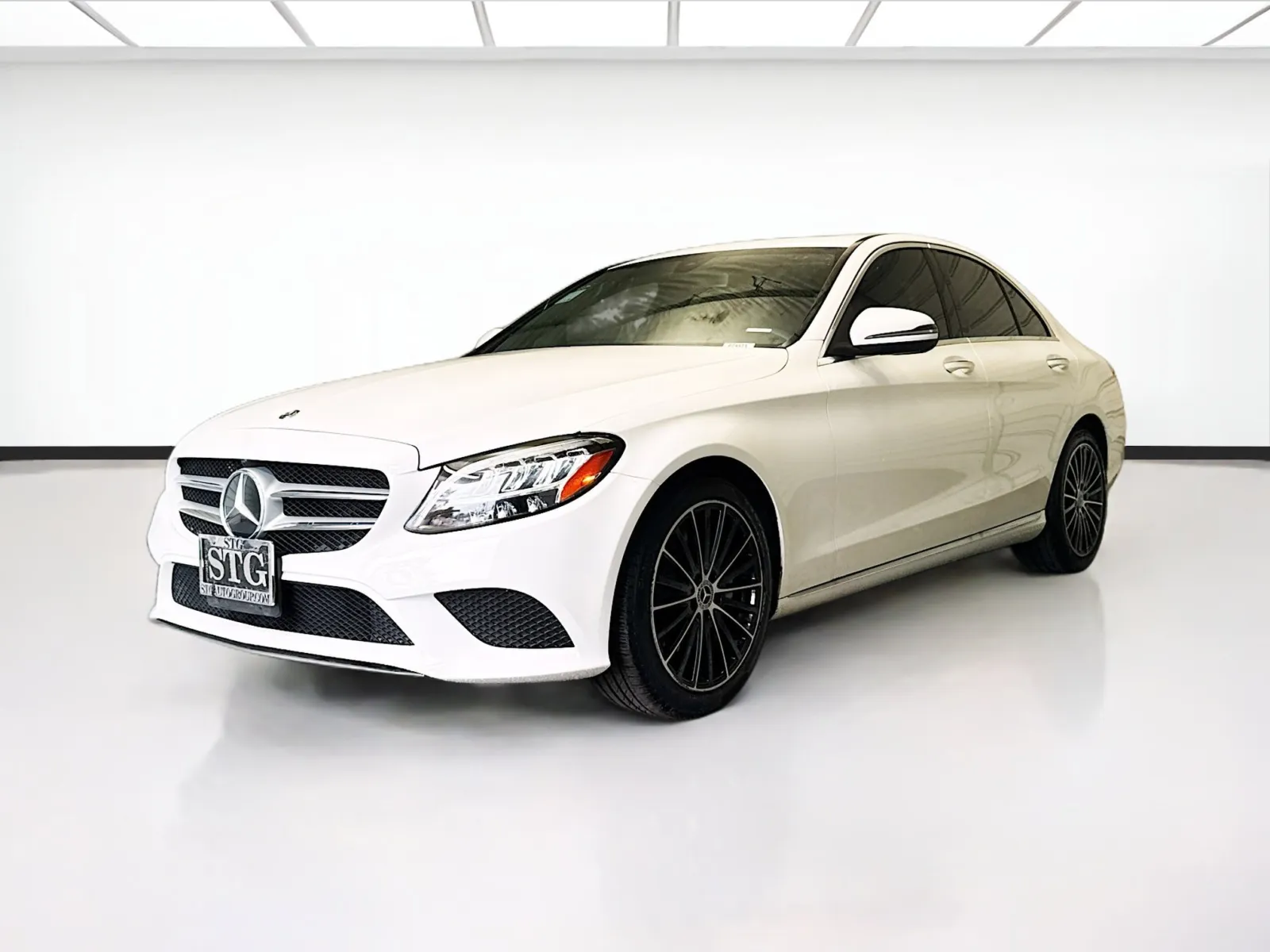 2020 Mercedes-Benz C-Class C300's photo