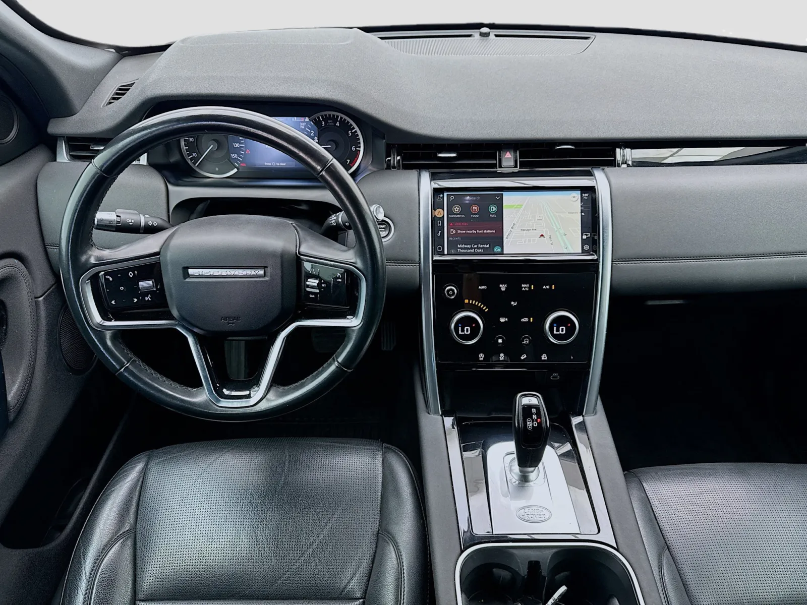 Land Rover Discovery Sport photo 14