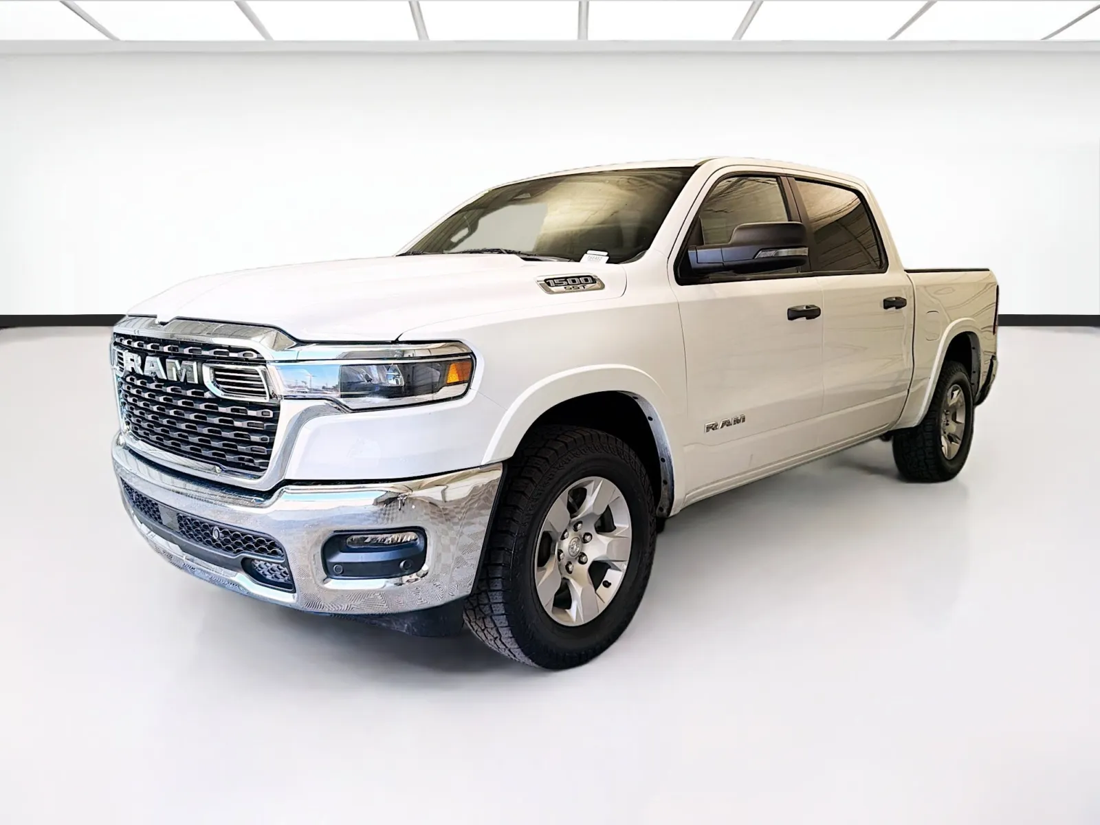 2025 RAM 1500 Big Horn/Lone Star 4x4 Crew Cab 5'7's photo