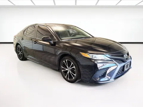 Another view of 2020 Toyota Camry SE for sale in Montclair, CA at STG Montclair