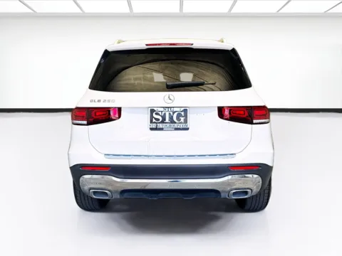 More photos of 2021 Mercedes-Benz GLB 250 w/Premium Package at STG Montclair, CA