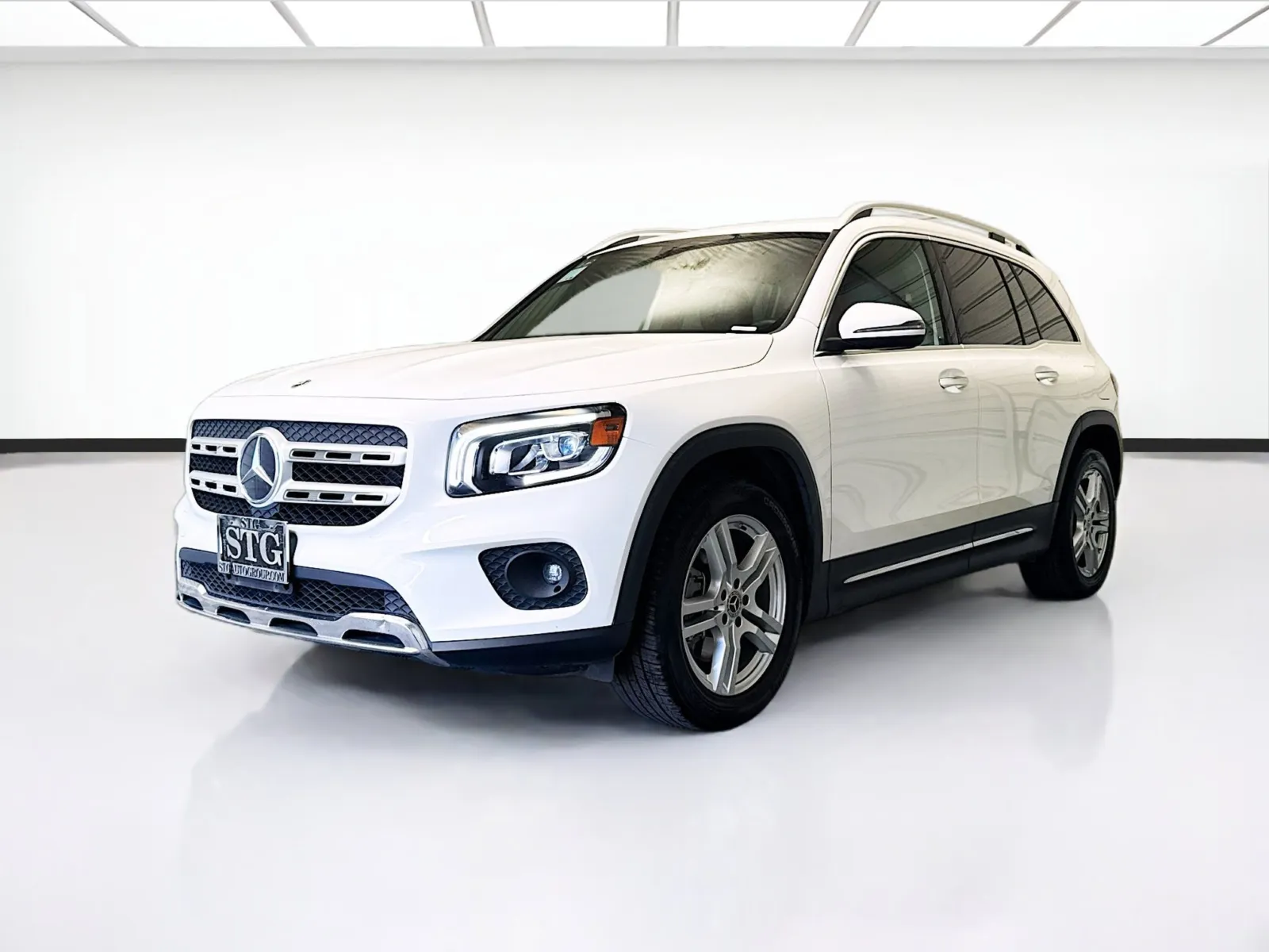 2021 Mercedes-Benz GLB GLB250's photo