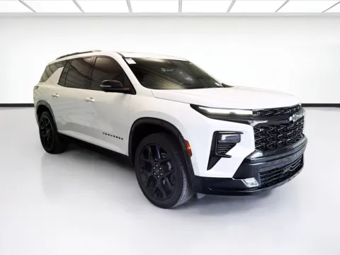 Another view of 2024 Chevrolet Traverse RS for sale in Montclair, CA at STG Montclair