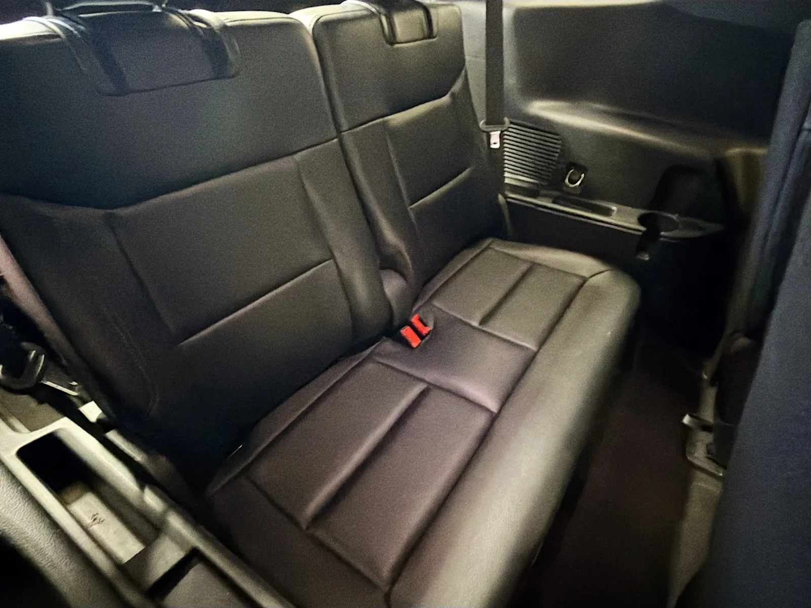 Ford Explorer photo 15