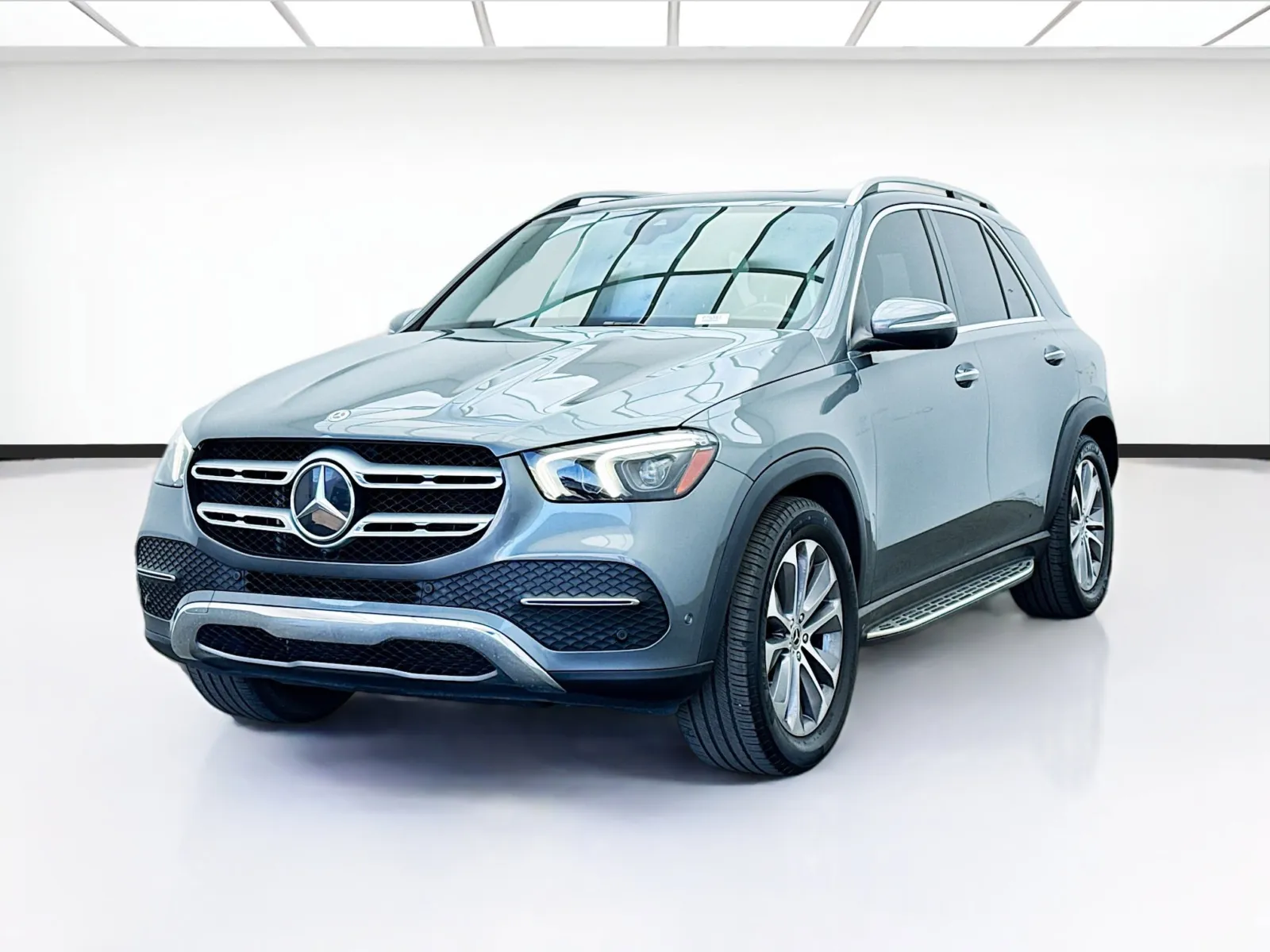 Gray 2022 Mercedes-Benz GLE 350 for sale in Montclair, CA