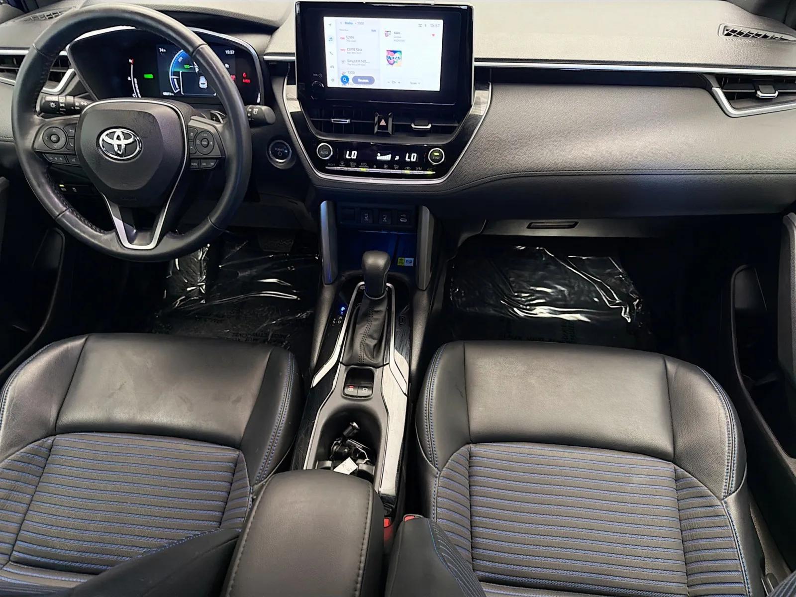 Toyota Corolla Cross photo 12
