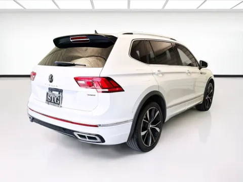 More photos of 2022 Volkswagen Tiguan 2.0T SEL R-Line at STG Montclair, CA