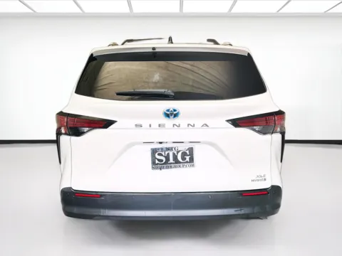 More photos of 2021 Toyota Sienna XLE 7 Passenger at STG Montclair, CA