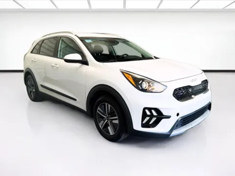 Another view of 2022 Kia Niro LXS for sale in Montclair, CA at STG Montclair