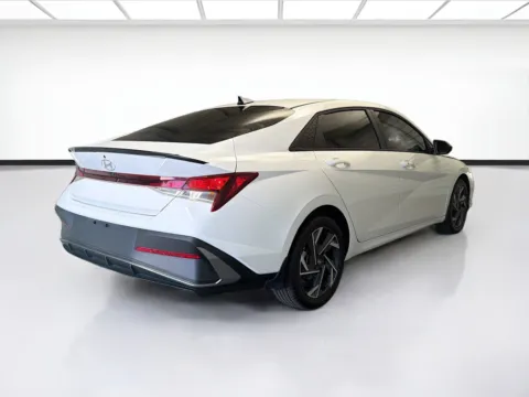 More photos of 2025 Hyundai Elantra SEL Sport at STG Montclair, CA