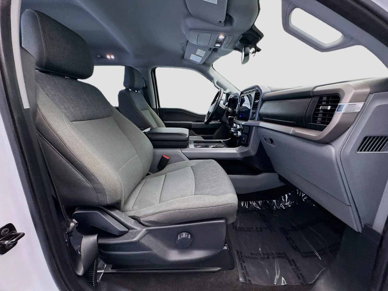 Ford F-150 photo 19