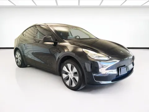 Another view of 2023 Tesla Model Y Long Range for sale in Montclair, CA at STG Montclair