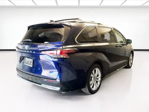 More photos of 2022 Toyota Sienna Platinum 7 Passenger at STG Montclair, CA