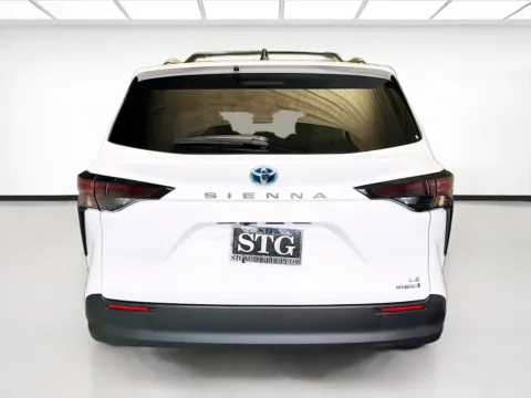 More photos of 2024 Toyota Sienna LE 8 Passenger at STG Montclair, CA