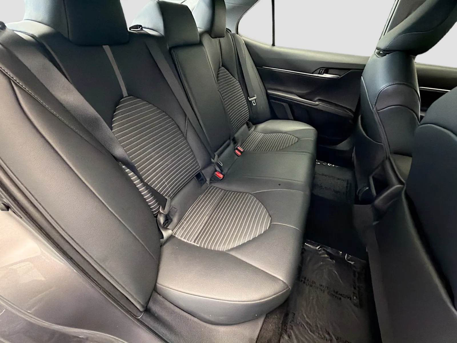 Toyota Camry photo 14