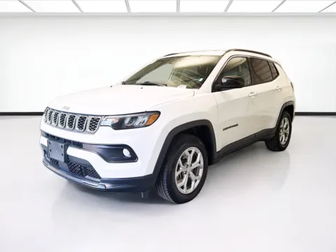 White 2024 Jeep Compass Latitude for sale in Montclair, CA
