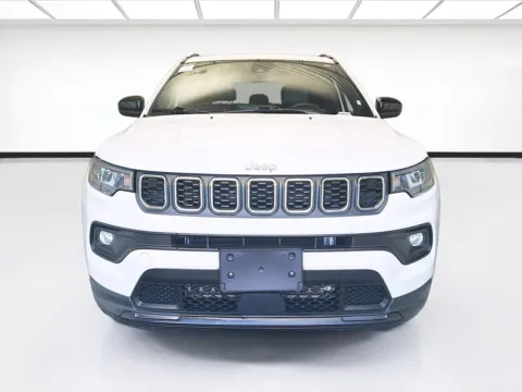 Photos of 2024 Jeep Compass Latitude for sale in Montclair, CA at STG Montclair