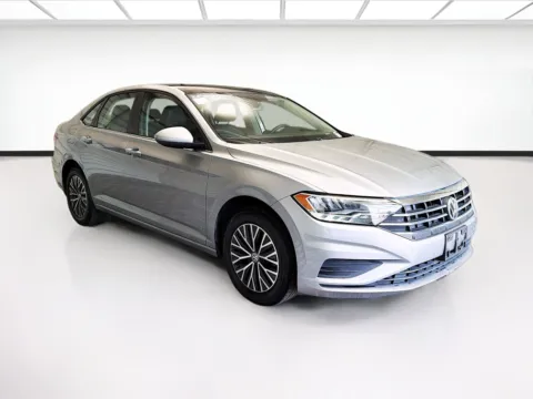Another view of 2020 Volkswagen Jetta 1.4T SE for sale in Montclair, CA at STG Montclair