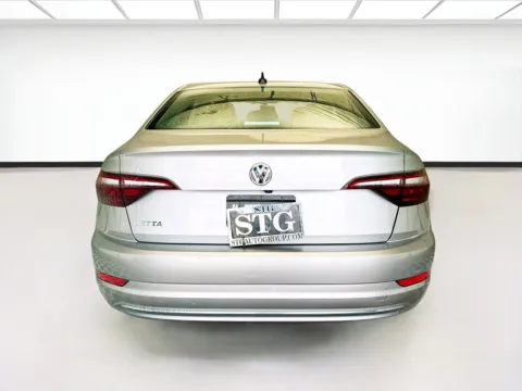 More photos of 2020 Volkswagen Jetta 1.4T SE at STG Montclair, CA