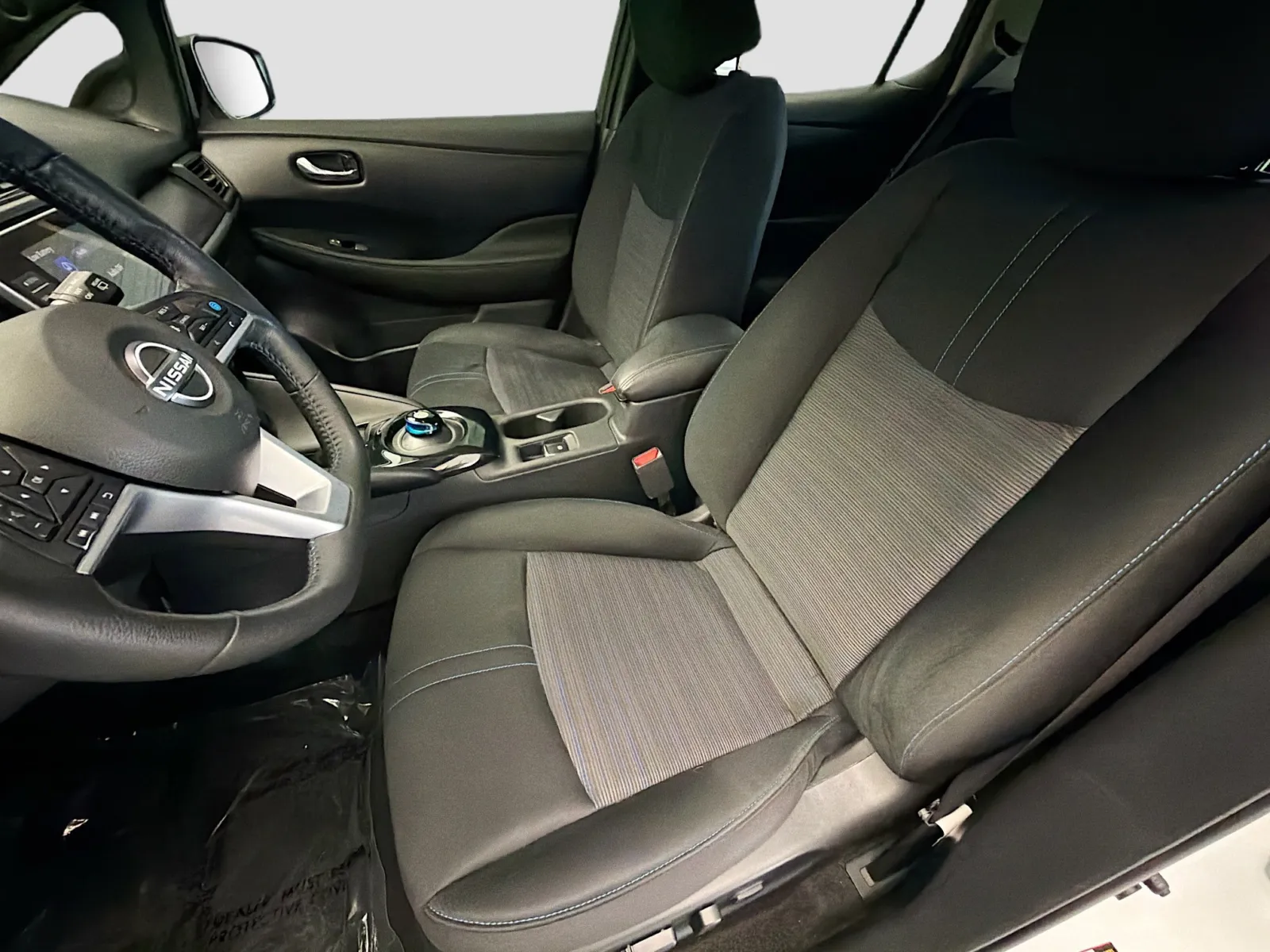 Nissan Leaf photo 11