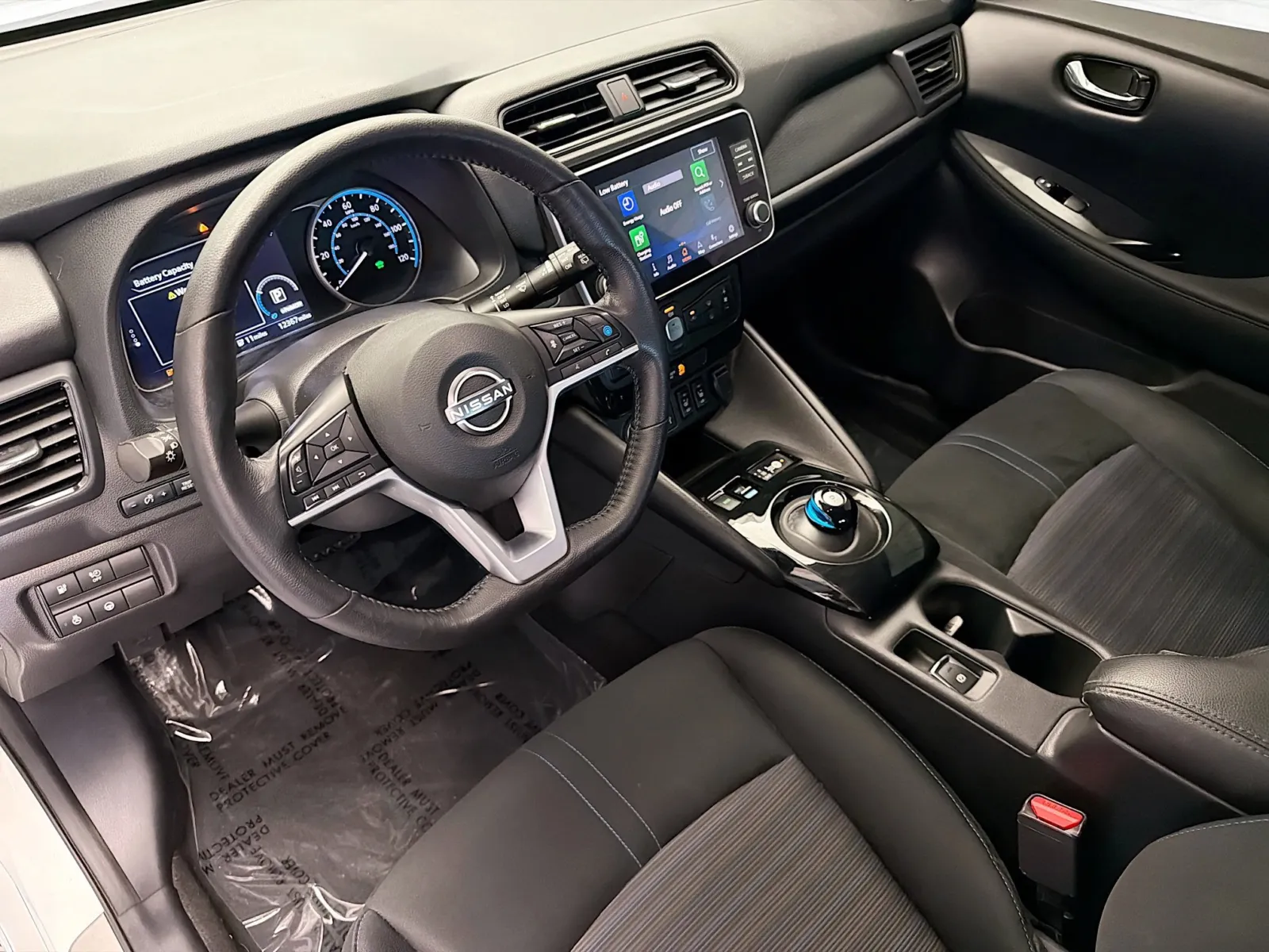 Nissan Leaf photo 7