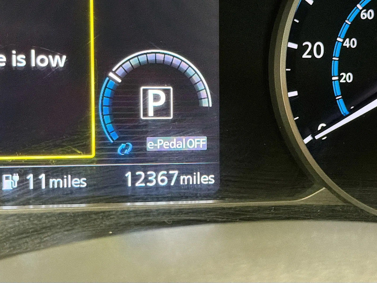 Nissan Leaf photo 8