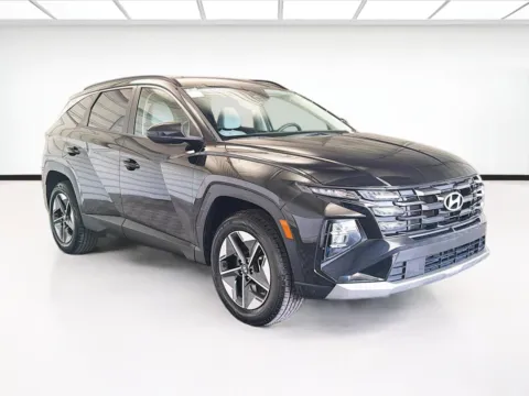 Another view of 2025 Hyundai Tucson SEL for sale in Montclair, CA at STG Montclair