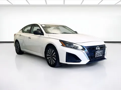 Another view of 2024 Nissan Altima 2.5 SV for sale in Montclair, CA at STG Montclair