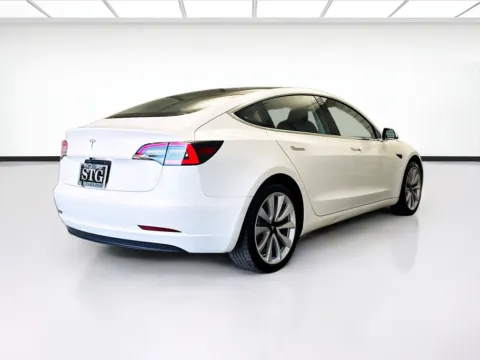 More photos of 2020 Tesla Model 3 Standard Range Plus at STG Montclair, CA
