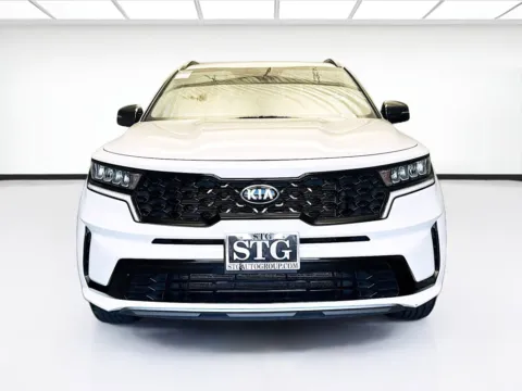Photos of 2021 Kia Sorento S for sale in Montclair, CA at STG Montclair