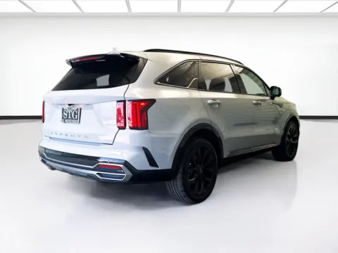 More photos of 2022 Kia Sorento SX-Prestige at STG Montclair, CA
