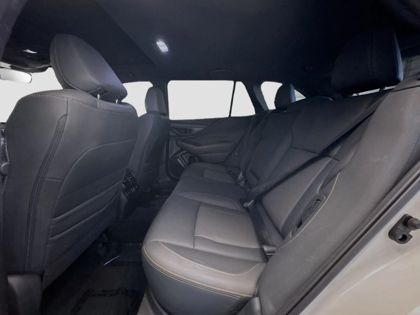 Subaru Outback photo 15