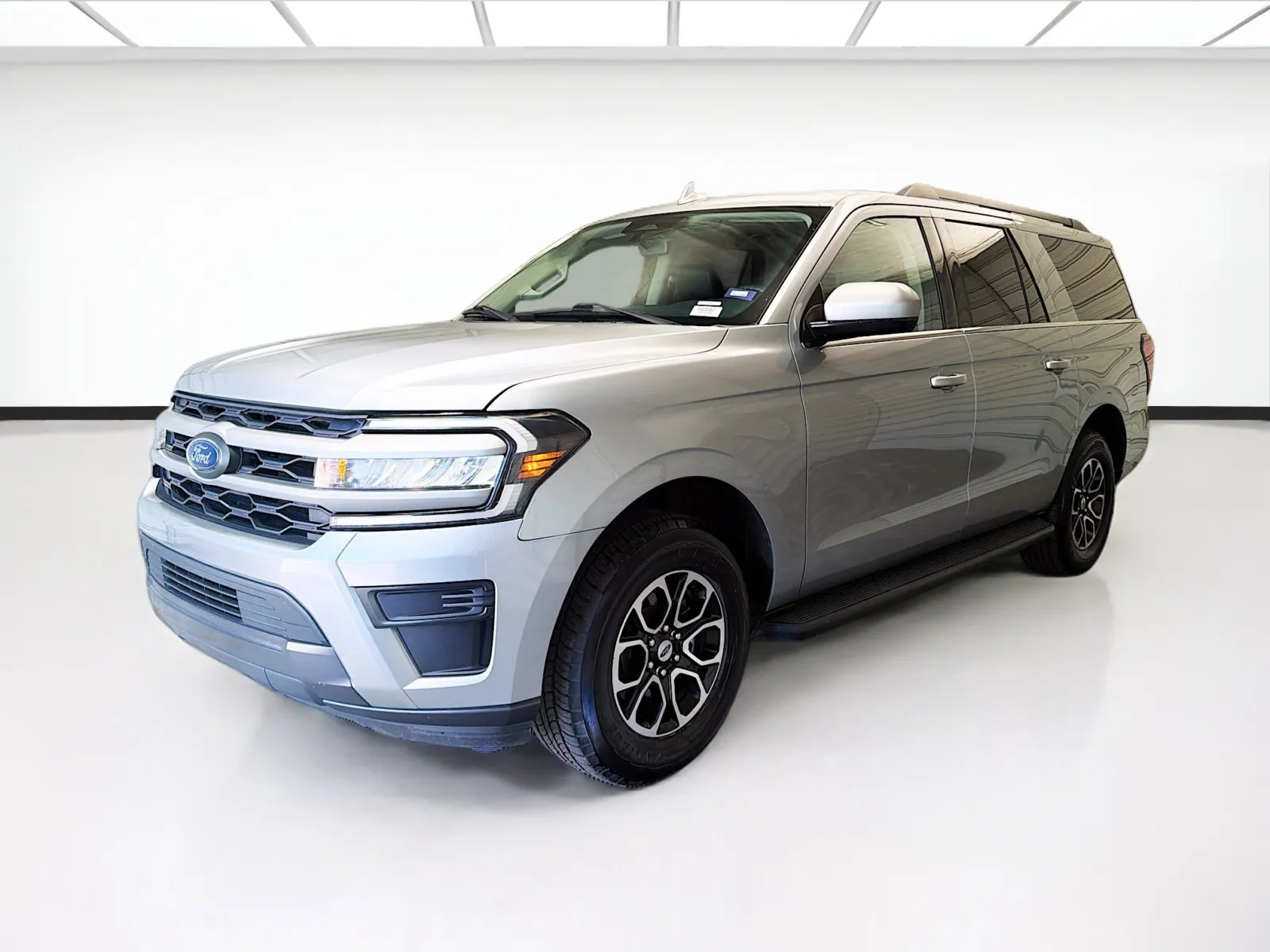 Silver 2024 Ford Expedition Max XLT for sale in Montclair, CA