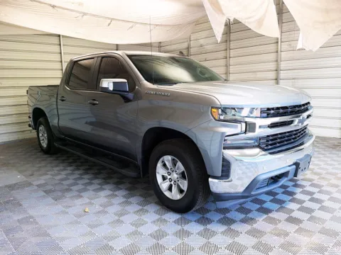 Another view of 2020 Chevrolet Silverado 1500 LT for sale in Montclair, CA at STG Montclair