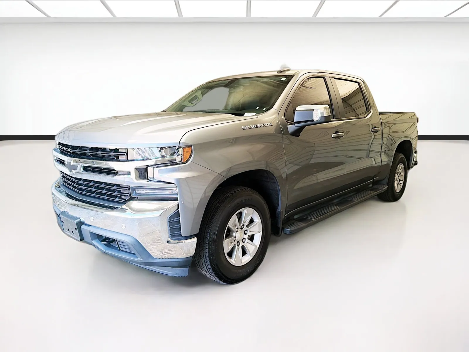 2020 Chevrolet Silverado 1500 LT Crew Cab Short Box's photo
