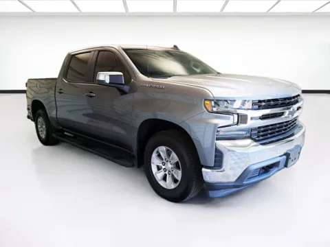 Another view of 2020 Chevrolet Silverado 1500 LT for sale in Montclair, CA at STG Montclair