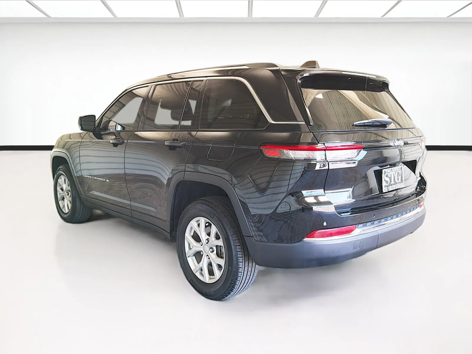 Jeep Grand Cherokee photo 6