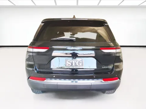More photos of 2023 Jeep Grand Cherokee Limited at STG Montclair, CA