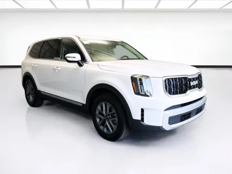 Another view of 2025 Kia Telluride LX for sale in Montclair, CA at STG Montclair