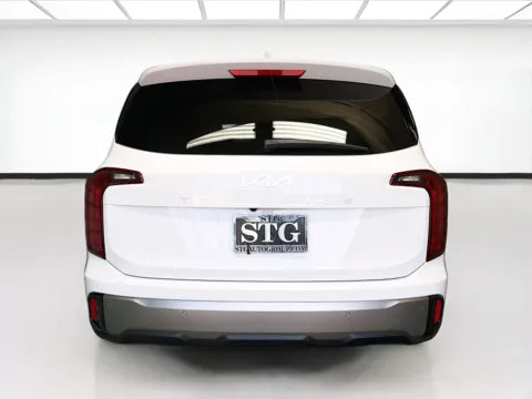 More photos of 2025 Kia Telluride LX at STG Montclair, CA