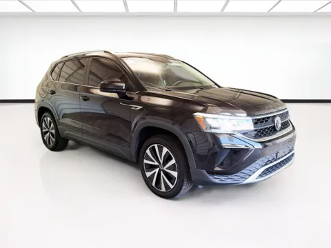 Another view of 2022 Volkswagen Taos 1.5T SE for sale in Montclair, CA at STG Montclair