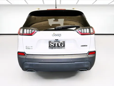 More photos of 2021 Jeep Cherokee Latitude Lux at STG Montclair, CA
