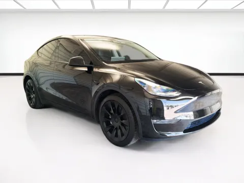 Another view of 2023 Tesla Model Y Long Range for sale in Montclair, CA at STG Montclair