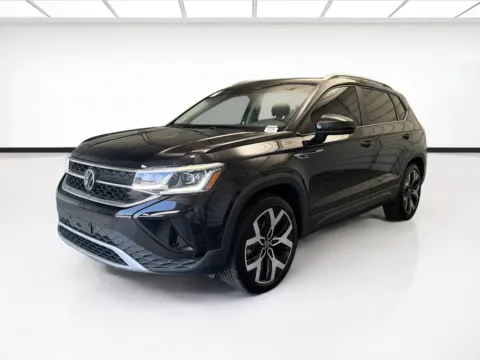Black 2022 Volkswagen Taos 1.5T SEL for sale in Montclair, CA