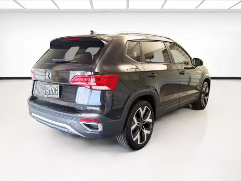 More photos of 2022 Volkswagen Taos 1.5T SEL at STG Montclair, CA