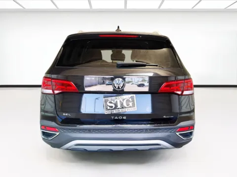 More photos of 2022 Volkswagen Taos 1.5T SEL at STG Montclair, CA