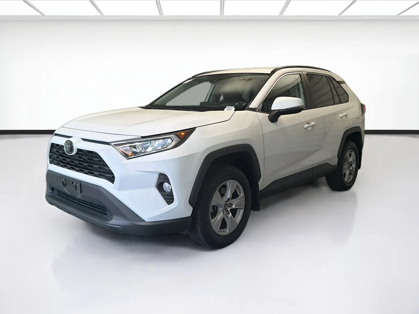 White 2021 Toyota RAV4 XLE for sale in Montclair, CA