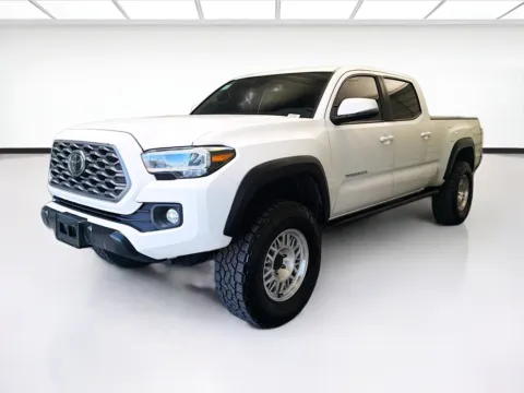 White 2022 Toyota Tacoma TRD Off-Road V6 for sale in Montclair, CA