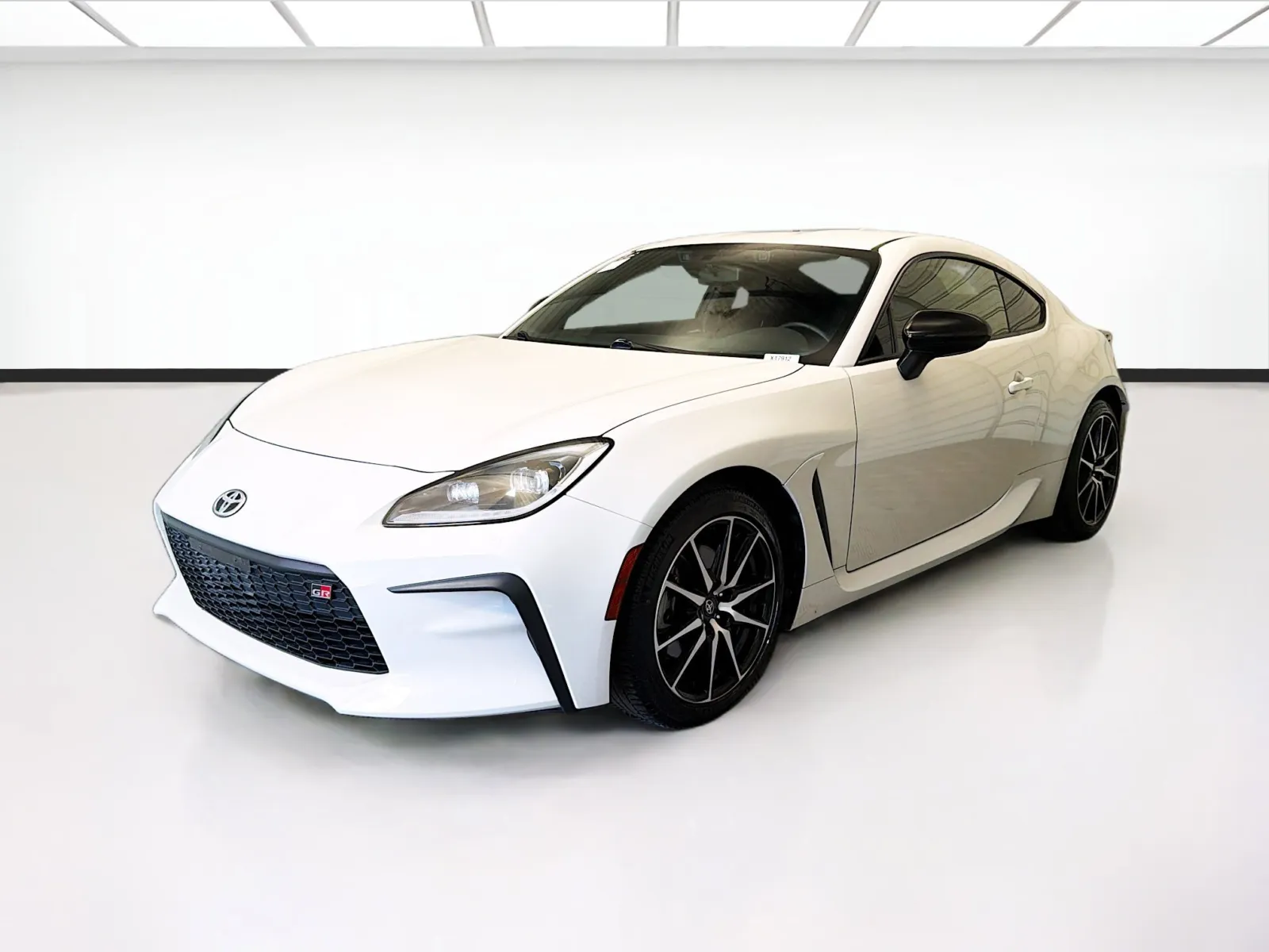 White 2023 Toyota GR86 for sale in Montclair, CA